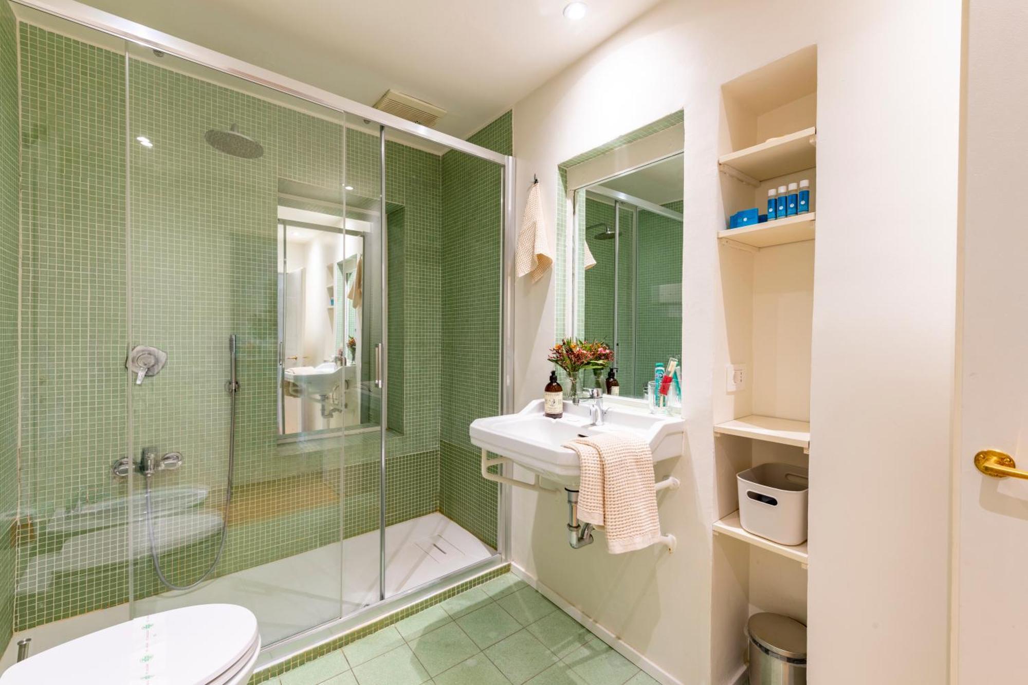 Large & Comfy - A Few Steps From The Duomo * Mailand